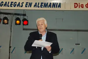 Bouza impartió una conferencia sobre la situación de los centros gallegos.