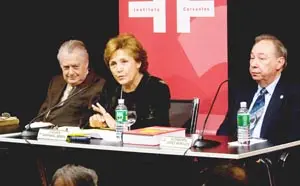  Caffarel, en la presentaci&oacute;n de la \\\'Enciclopedia del Espa&ntilde;ol\\\'.