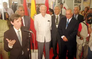  El embajador Carlos Alonso Zald&iacute;var elogi&oacute; a los empresarios espa&ntilde;oles en su discurso.