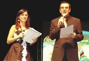 Carla Angola y Laureano Márquez fueron los presentadores.