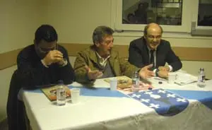 Os principais responsables da revista, na presentación do último número.