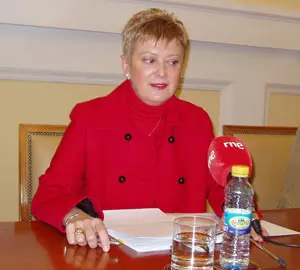 Consuelo Rumí, durante la rueda de prensa que ofreció.