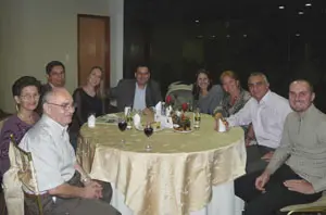  Manuel Fern&aacute;ndez, Victoria de Fern&aacute;ndez, Christian Ferrari Aguilera, Karina Fern&aacute;ndez de Barreiro, Richard Barreiro y Olmedo, director de &lsquo;Magazine Espa&ntilde;ol&rsquo;; Laura Percoco de Ferrari, Marisol Ra&ntilde;a de Mu&ntilde;&iacute;z, Vicente Mu&ntilde;&iacute;z Mir&oacute;n y Luis V