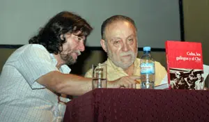  P&eacute;rez Leira y Francisco Lores, en una reciente presentaci&oacute;n en Argentina.