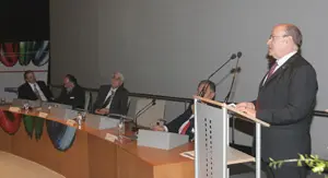  La delegaci&oacute;n procedente de M&eacute;xico, durante su intervenci&oacute;n en el Encontro.