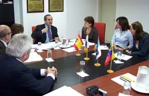 La reuni&oacute;n con la Fundaci&oacute;n Espa&ntilde;a Salud fue uno de los actos m&aacute;s importantes del viaje a Venezuela.