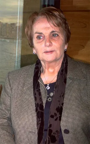  Paz Fernández Felgueroso.