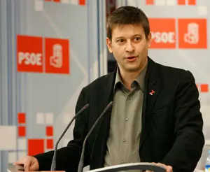 Javier Moreno hizo públicos sus pronósticos sobre las elecciones en el acto político en Bruselas.