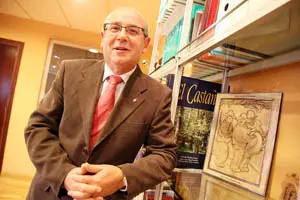  Manuel Luis Rodr&iacute;guez aboga por unha lei de nacionalidade que defina os procedementos para adquirir a cidadan&iacute;a.