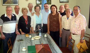  Valledor se reunió con directivos asturianos en La Habana. 