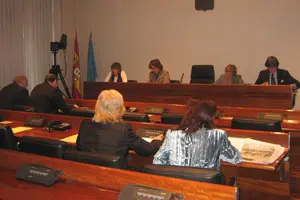 Un momento de la comparecencia de Ana Rivas en la Junta General del Principado.