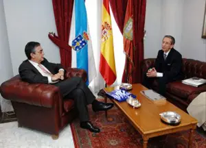  Un instante de la reuni&oacute;n entre Fern&aacute;ndez Moreda y Gudi&ntilde;o.