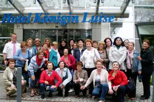  El grupo de mujeres que participó en la iniciativa cultural.