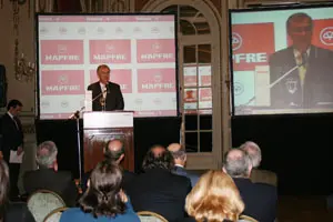 Guillermo Ambrogi, durante su intervención en el acto inaugural del primer congreso.