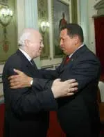  Chávez recibió a Moratinos en el Palacio de Miraflores, en junio de 2008.