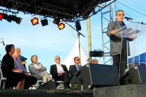 José Martínez Cobo, durante su discurso en la inauguración de la calle.