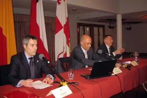 Ignacio Lebrato, Fernando Sánchez-Pascuala e Ignacio Ayala, durante la presentación.