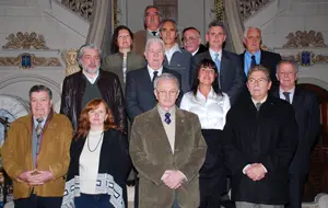  Foto de familia de la nueva Comisión Directiva del Centro Asturiano.