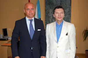 Santiago Camba y Jos&eacute; Mar&iacute;a Al&eacute;n Vila, durante su encuentro de la semana pasada en Santiago.