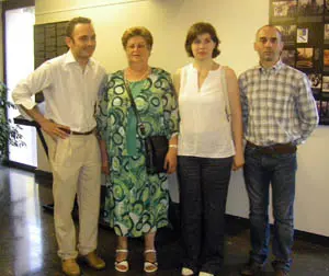  Luc&iacute;a G&oacute;mez, concelleira de Cultura de Vedra, xunto aos hitoriadores Xurxo Cerdeira e Manoel Carrete, e a presidenta da  I.G. de Mollet, Isabel Ares.