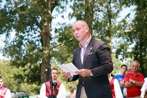  Camba, en un momento de su intervenci&oacute;n en el acto.