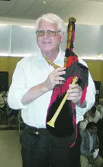 Julio Álvarez Suárez, gaitero mayor de los centros de Barcelona y Caracas.