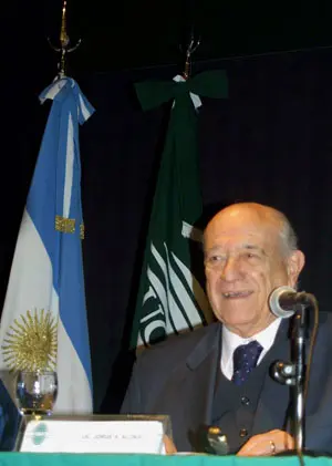 Jorge A. Alonso, durante su intervención.