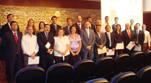 Los participantes en la iniciativa de la Fundación Galicia Emigración y de la Dirección General de emigración.