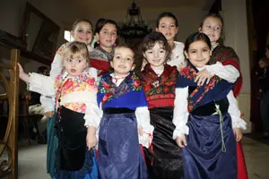 Grupo infantil Covadonga del Centro Asturiano.