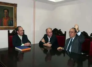 Santiago Camba, durante su reunión con la directiva de la HGV.