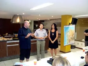  Alfredo Pereira, junto a Santiago Coelho, durante el cierre del curso.