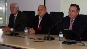  Antonio Aguar&oacute;n, durante su intervenci&oacute;n en el acto inaugural.