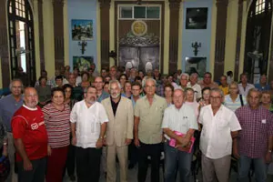  El consejero laboral, Francisco Armas, y el jefe de la sección en La Habana, Pedro Martinez de Goicoechea se reunieron con los presidentes de las instituciones españolas.