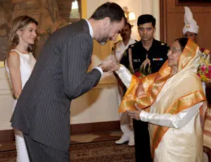  La presidenta de la India, Pratibha Patil, recibió a los Príncipes de Asturias durante su estancia en el país.