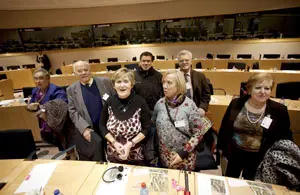 Un grupo de castellano y leoneses que viven en Bruselas acudieron a la presentación del Plan.