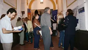  Los visitantes visitaron las instalaciones del MEGA.