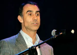  César Antón Beltran.