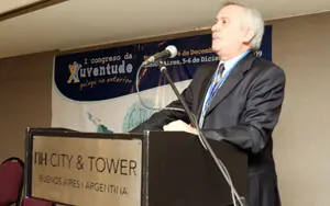 Miguel Santos, durante la presentaci&oacute;n de las conclusiones.