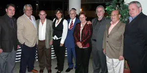 La consejera de Presidencia, María José Ramos, con Ana Rivas, durante su visita a Venezuela. 
