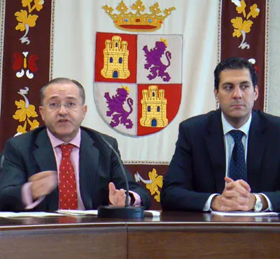 Félix Colsa y Alberto Castro, durante la presentación del encuentro.