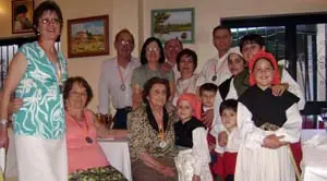 Uno de los momentos más emotivos de los festejos fue la entrega de distinciones a los asturianos que mantienen vivas las raíces de su tierra.