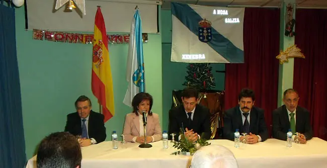 Pilar Pin, durante su intervenci&oacute;n en la entrega de diplomas en \'A Nosa Galiza\' de Ginebra.