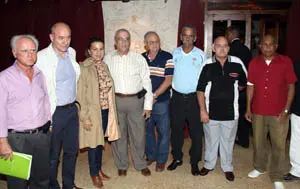 Los dos dirigentes de la Xunta, durante su visita a ‘Concepción Arenal’.