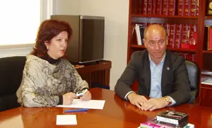  Pilar Pin y Santiago Camba, durante la reunión que mantuvieron la semana pasada en Madrid.