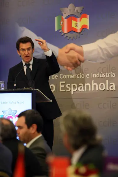  Un momento de la intervenci&oacute;n de Feij&oacute;o ante los empresarios. 