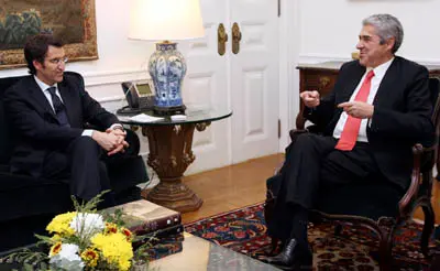  Feij&oacute;o y S&oacute;crates hablaron de mejoras en las comunicaciones entre Galicia y Portugal.