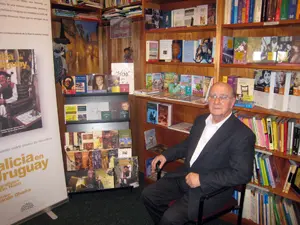  Manuel Losa, natural de Santiago, descubri&oacute; que los libros eran su principal afici&oacute;n.