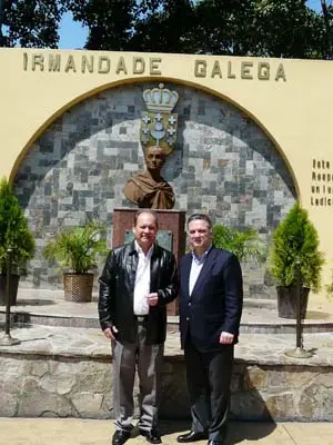 El responsable del PP en el exterior, durante su visita a la Hermandad Gallega de Caracas.