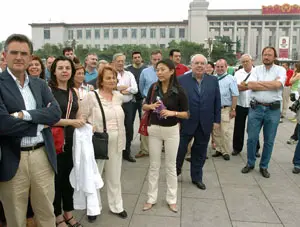  El presidente del PP de Asturias, Ovidio Sánchez, y Vicente Álvarez Areces, en un viaje institucional del Principado. 