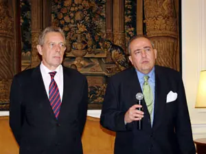  Javier Elorza, junto al embajador en Argentina, Rafael Estrella, la pasada semana.